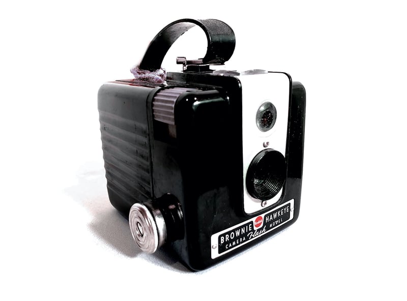 Box Camera Kodak Brownie Hawkeye 1949-1961