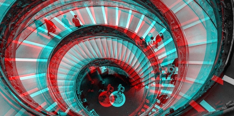 spiral-staircase-red-blue